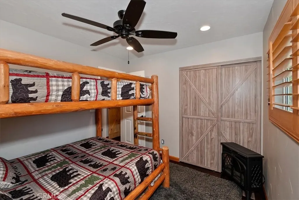 370 Weisshorn, Crestline, California 92325 home-pic-20