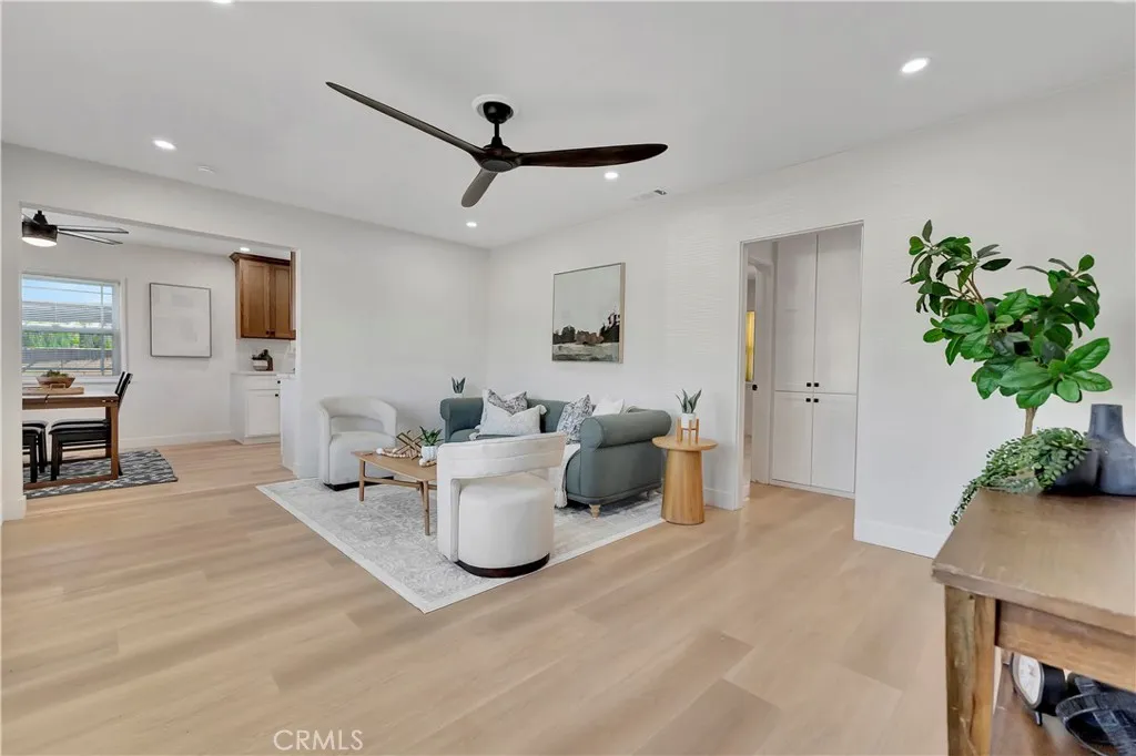 1046 E Mardina, West Covina, California 91790 home-pic-5