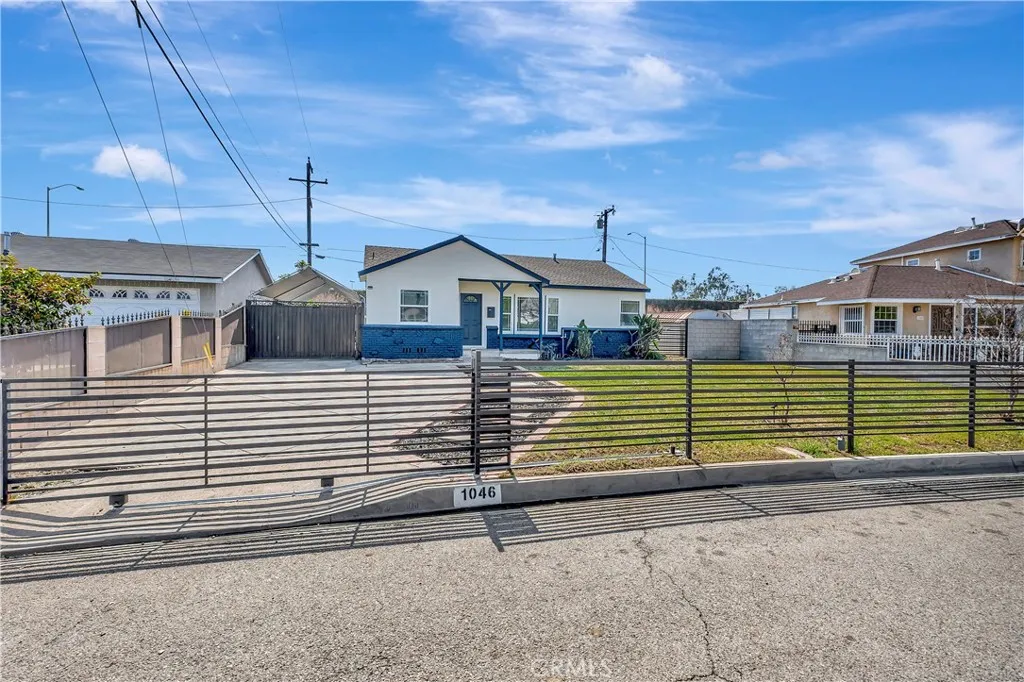 1046 E Mardina, West Covina, California 91790 home-pic-37