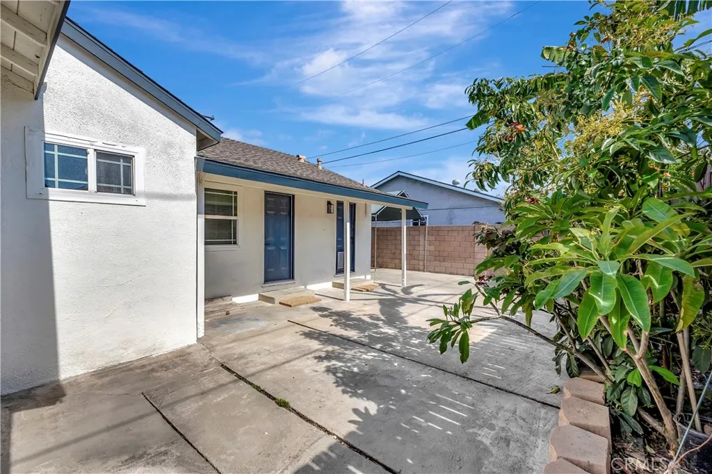 1046 E Mardina, West Covina, California 91790 home-pic-30