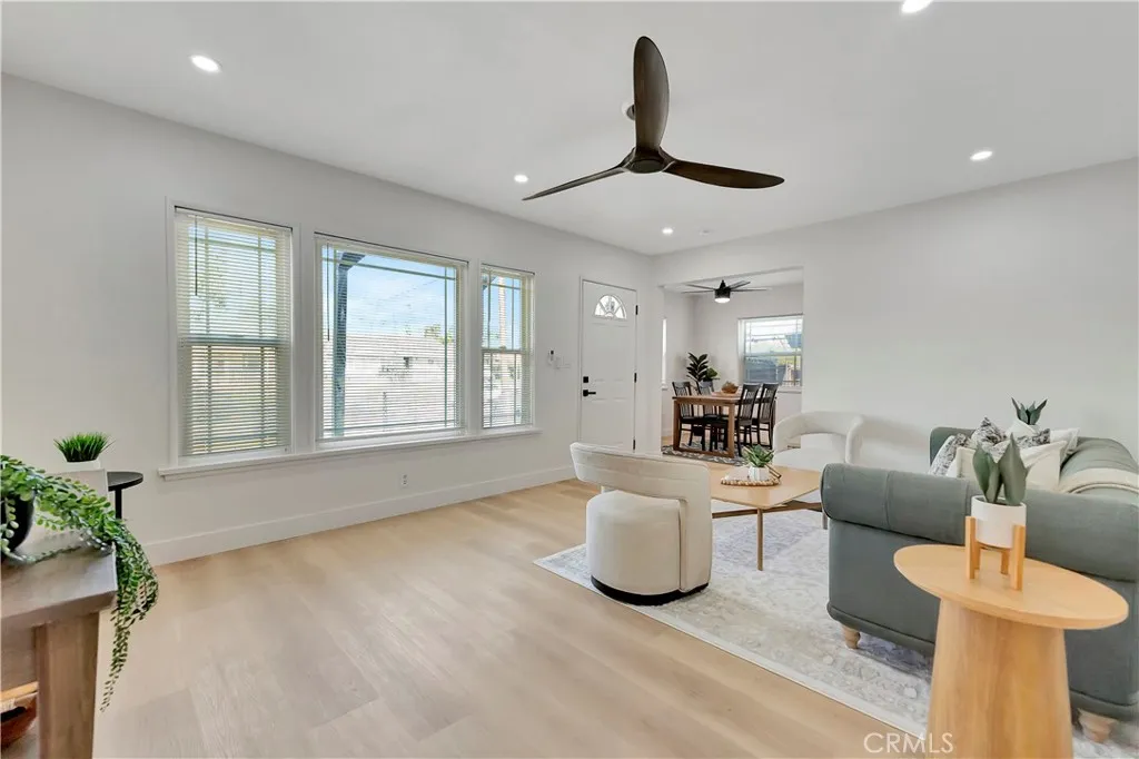 1046 E Mardina, West Covina, California 91790 home-pic-6