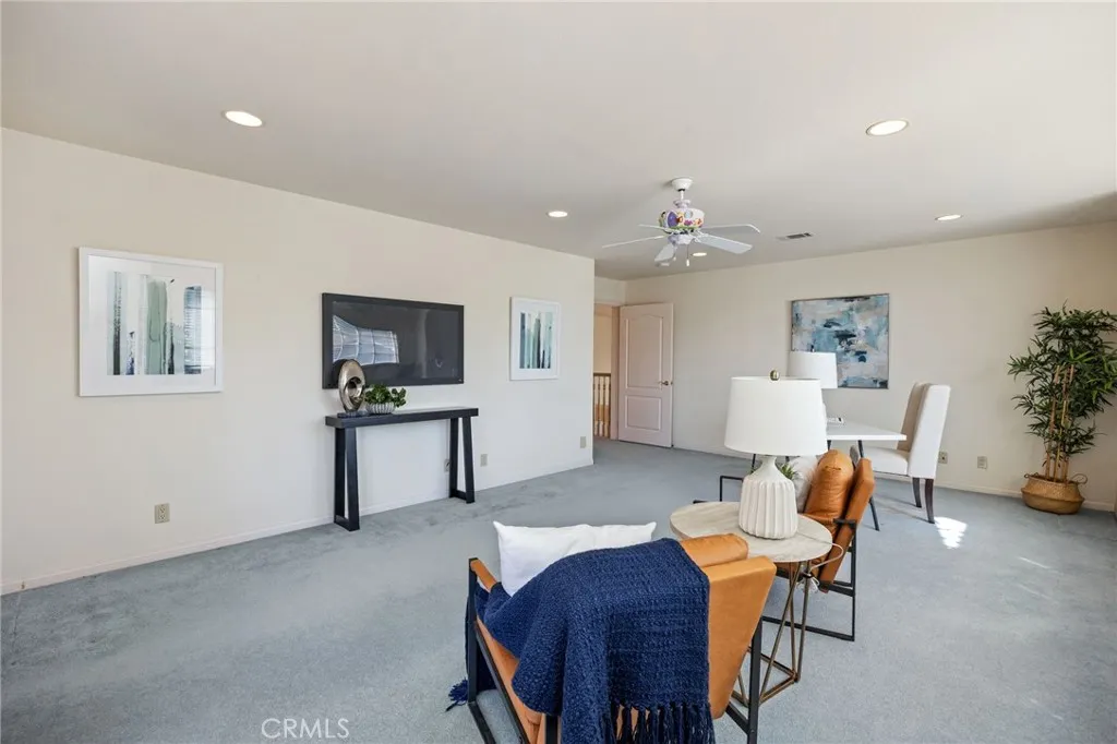 7775 E Bridgewood, Anaheim, California 92808 home-pic-36