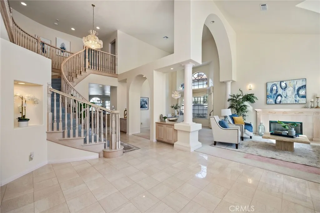 7775 E Bridgewood, Anaheim, California 92808 home-pic-4