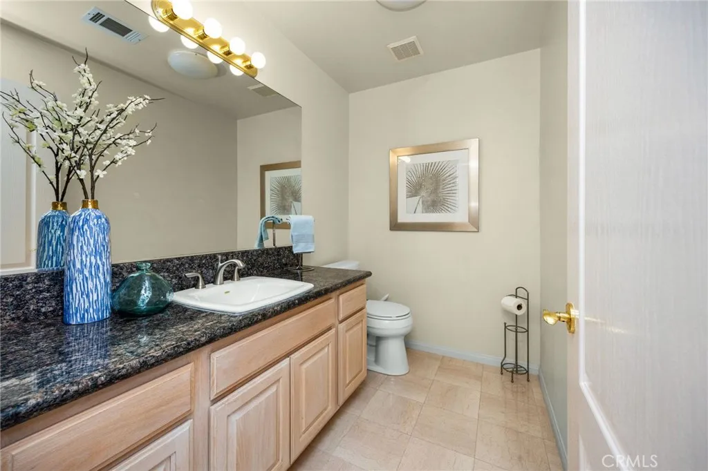 7775 E Bridgewood, Anaheim, California 92808 home-pic-17