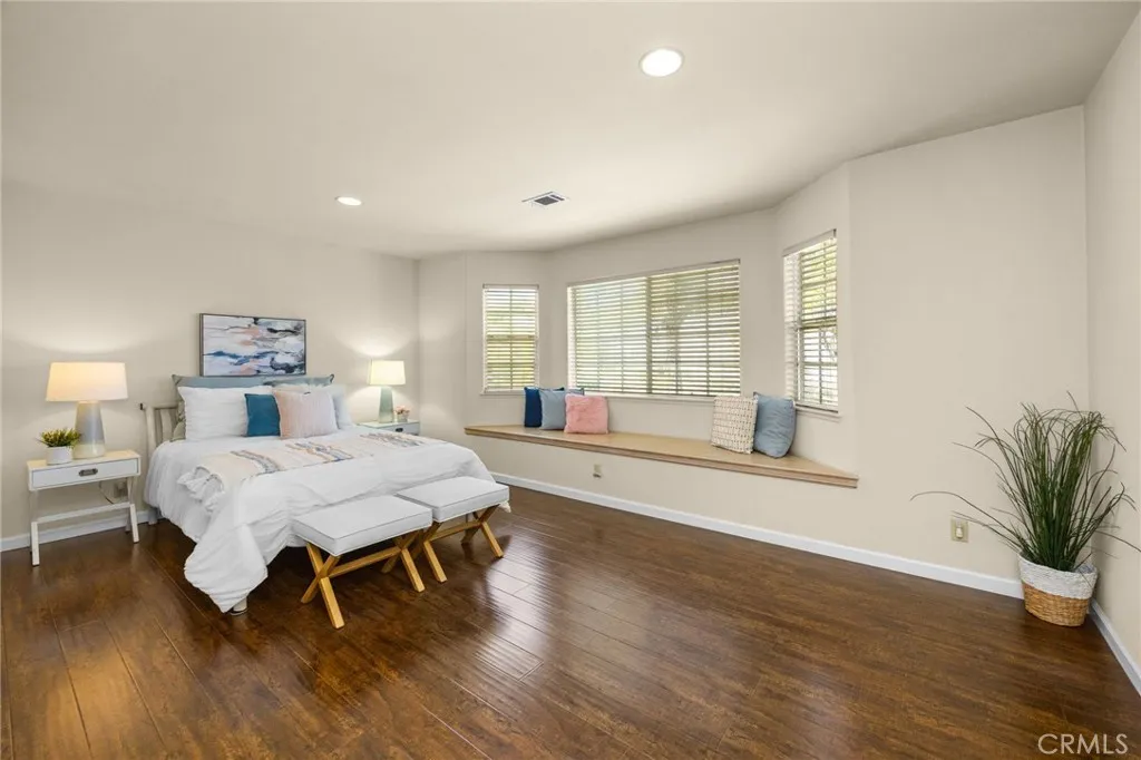 7775 E Bridgewood, Anaheim, California 92808 home-pic-38