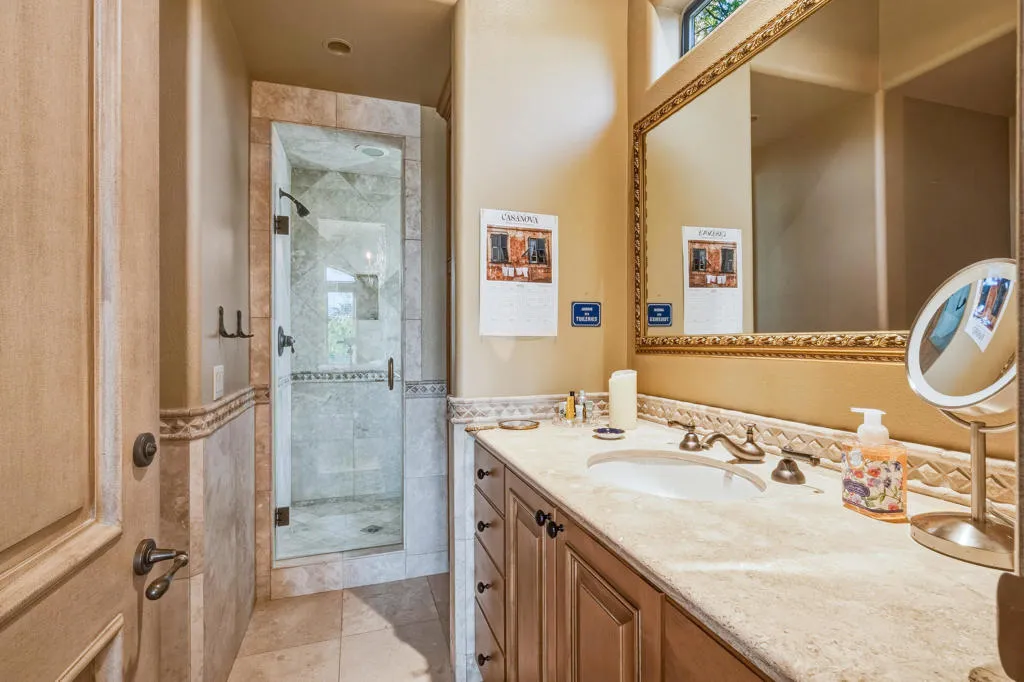 35 Overland Court, Palm Desert, California 92260 home-pic-23