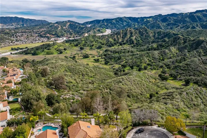 24910 Chicory Court, Stevenson Ranch, California 91381