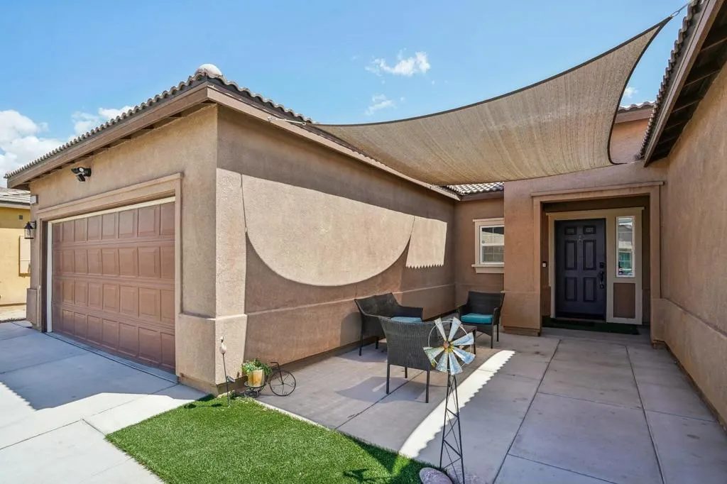 42912 Gazapo Court, Indio, California 92203 home-pic-10