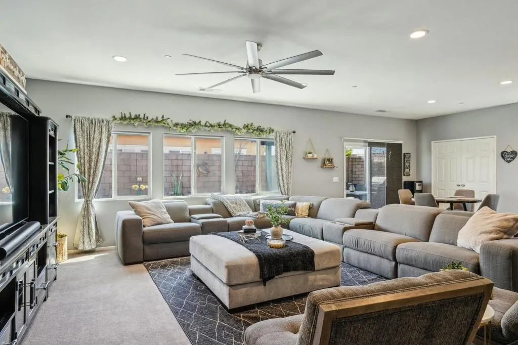 42912 Gazapo Court, Indio, California 92203 home-pic-14