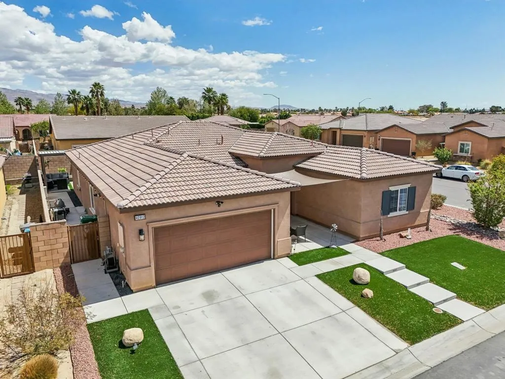 42912 Gazapo Court, Indio, California 92203 home-pic-9