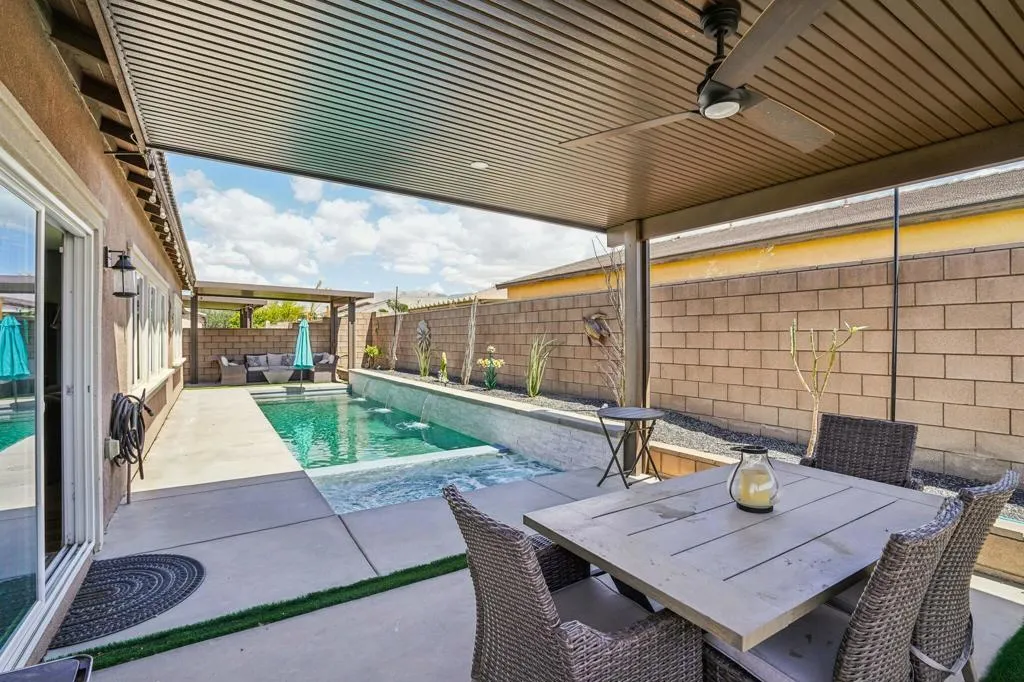 42912 Gazapo Court, Indio, California 92203 home-pic-40