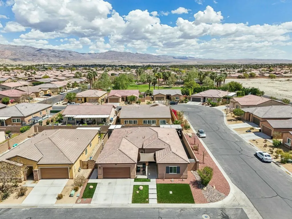 42912 Gazapo Court, Indio, California 92203 home-pic-49