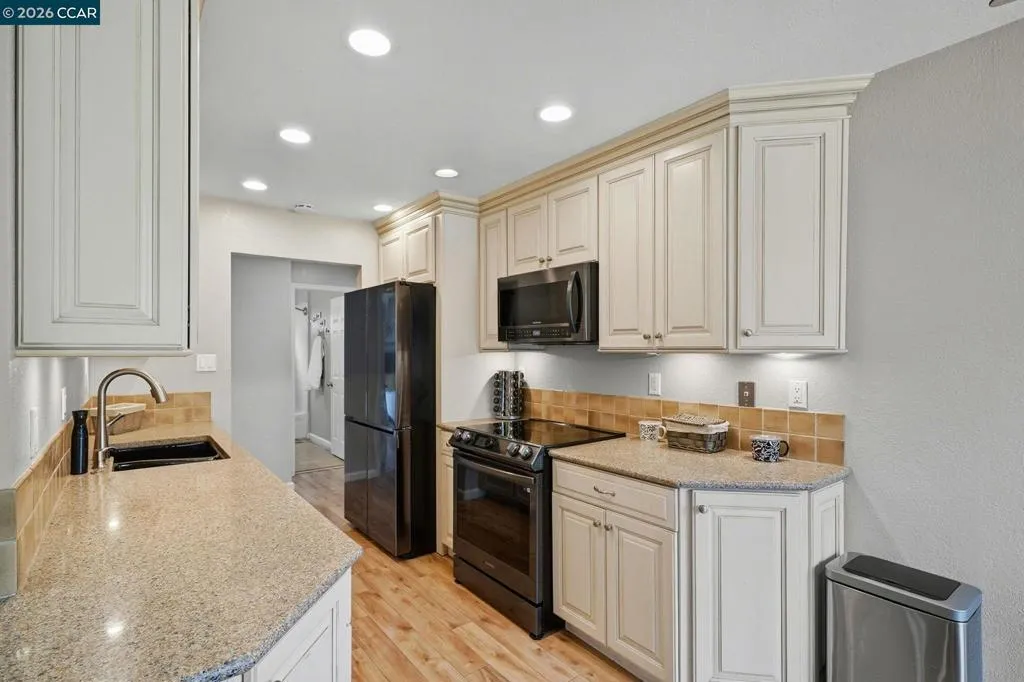 9025 9025 Alcosta Blvd 259, San Ramon, California 94583 — photo 5