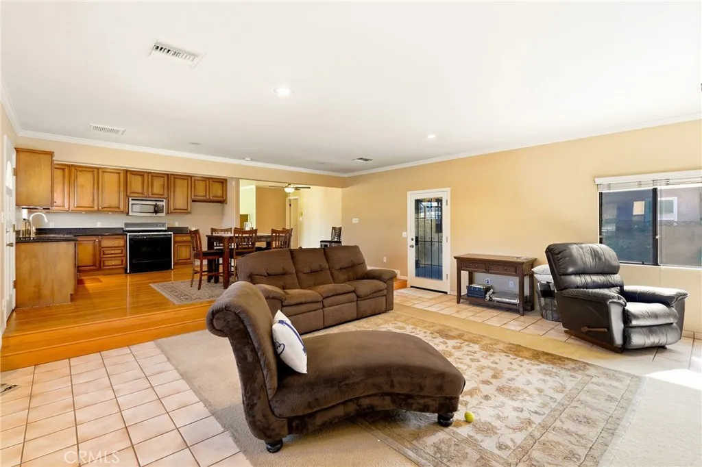 1605 S Rama Drive, West Covina, California 91790 home-pic-12