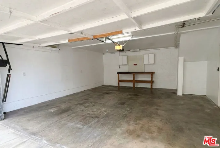 11643 Chandler Boulevard 111, Valley Village, California 91601