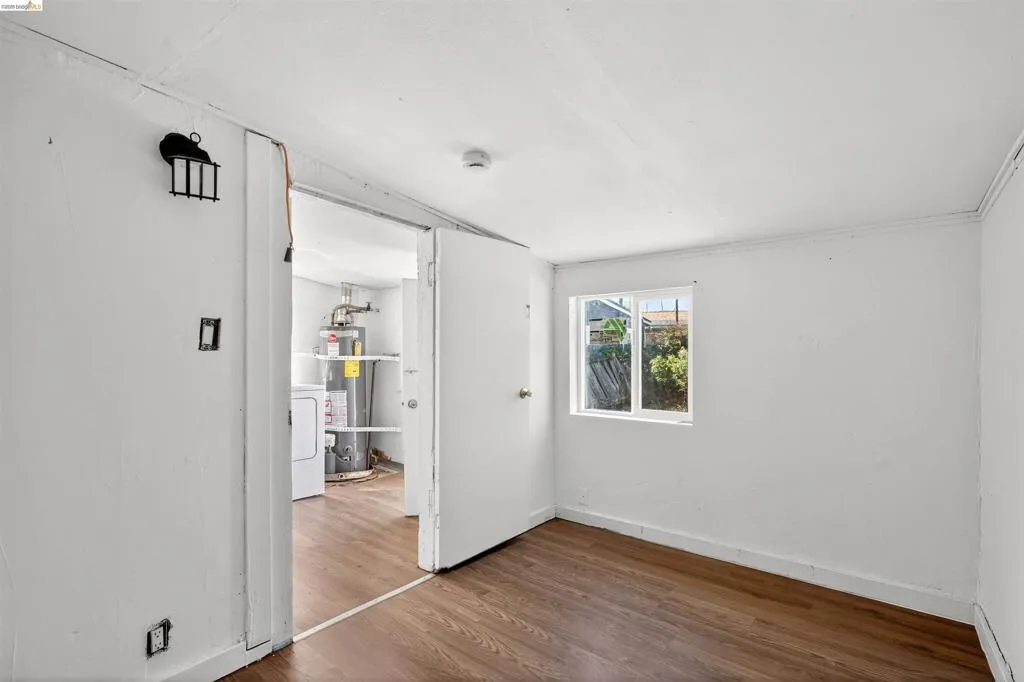 1217 1217 82nd Ave, Oakland, California 94621 — photo 5