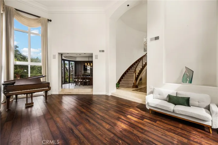 8109 E Bailey, Anaheim, California 92808