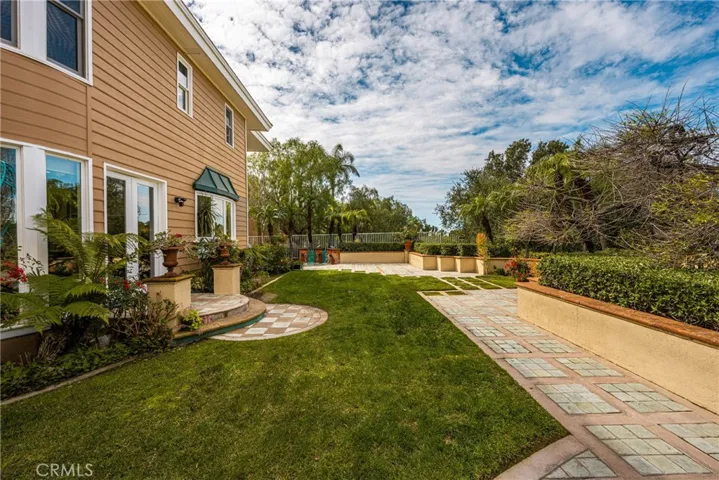 8109 E Bailey, Anaheim, California 92808
