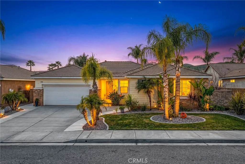 28163 Lookout Point Lane, Menifee, California 92585 home-pic-1