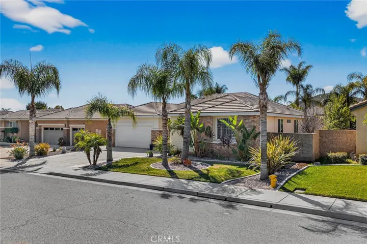 28163 Lookout Point Lane, Menifee, California 92585