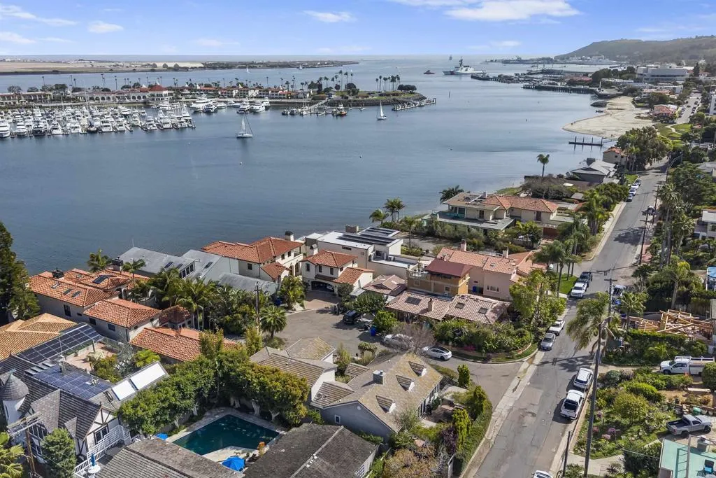 2830 Noren Place, San Diego, California 92106 home-pic-33