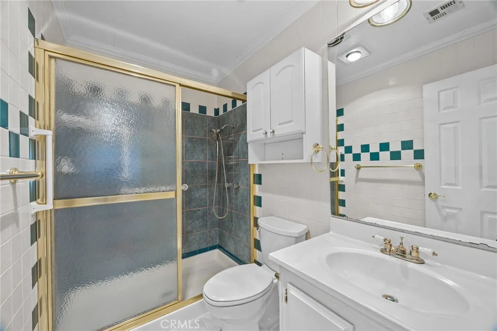 26011 Kentia Palm Dr, Homeland, California 92548 home-pic-26