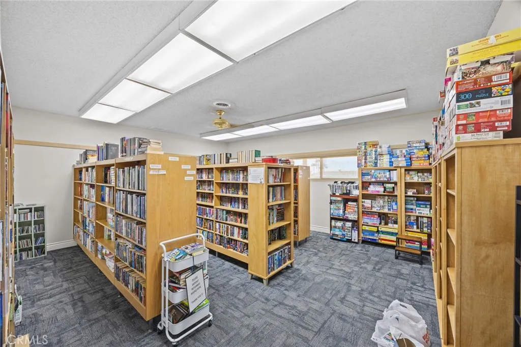 26011 Kentia Palm Dr, Homeland, California 92548 home-pic-45