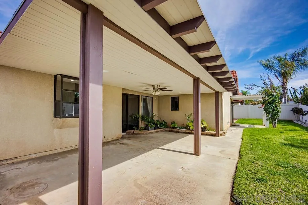 23929 Pine Field Drive, Moreno Valley, California 92557 home-pic-25