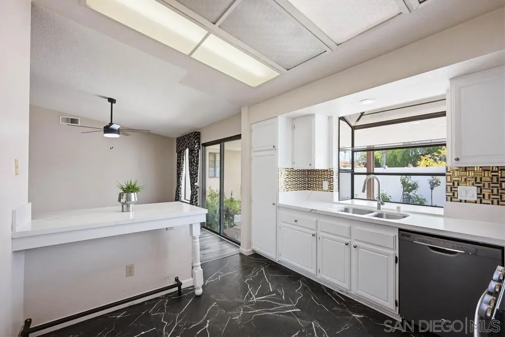 23929 Pine Field Drive, Moreno Valley, California 92557 home-pic-8