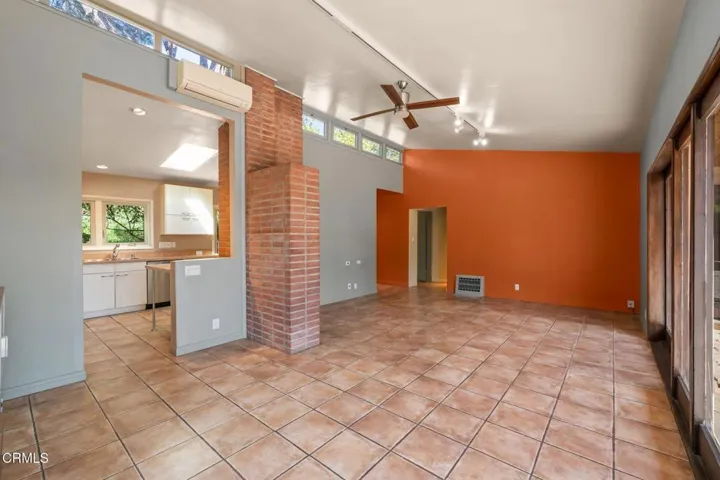 10-web-or-mls-127 South Ln_MEDIA360VR-9