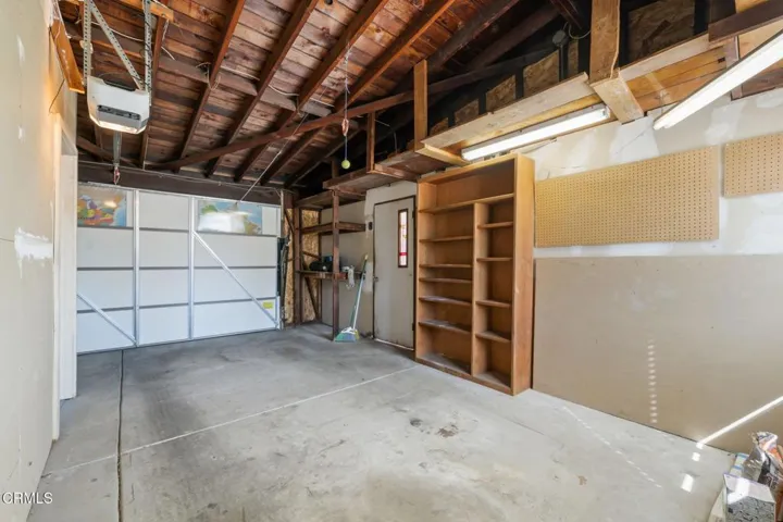 29-web-or-mls-127 South Ln_MEDIA360VR-38