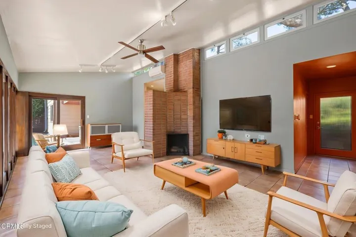 9-web-or-mls-127 South Ln_MEDIA360VR-8 v