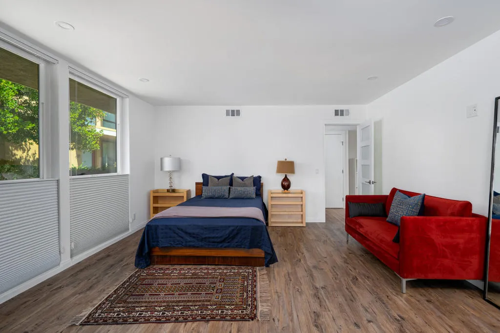 2501 N Indian Canyon Drive 635, Palm Springs, California 92262 home-pic-22