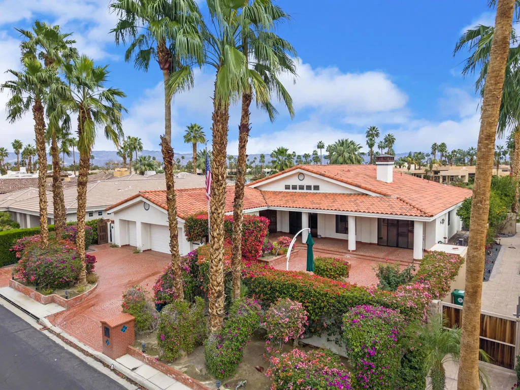 55180 Inverness Way, La Quinta, California 92253 home-pic-1