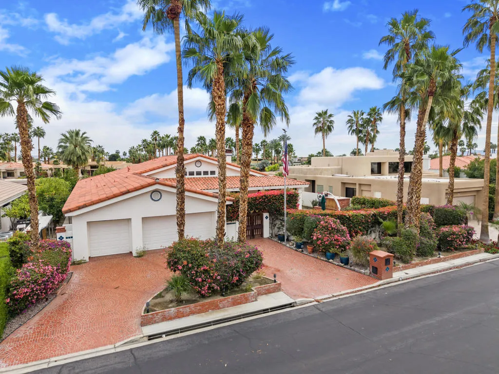 55180 Inverness Way, La Quinta, California 92253 home-pic-3