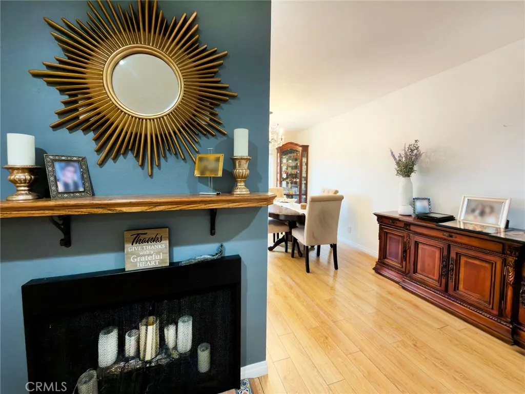 9788 Via Zibello, Burbank, California 91504 home-pic-5