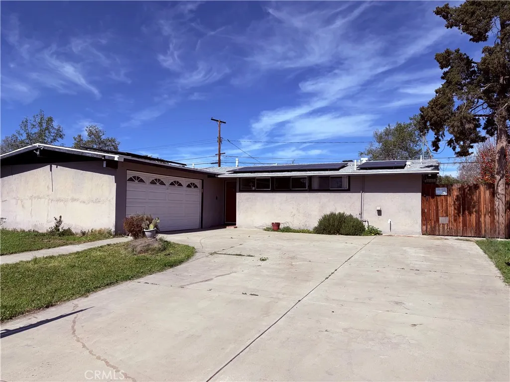 5771 Walter Street, Riverside, California 92504 home-pic-1