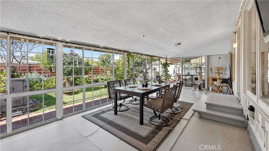 311 S Colfax, La Habra, California 90631 home-pic-22