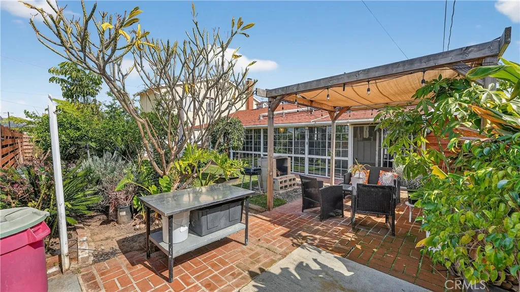 311 S Colfax, La Habra, California 90631 home-pic-30