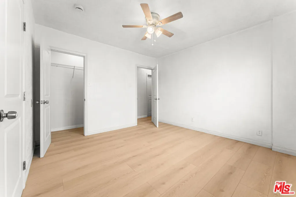 854 W 64th Street, Los Angeles, California 90044 home-pic-8