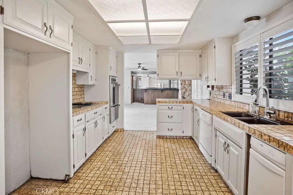 1184 Farmland Avenue, Merced, California 95340 home-pic-10