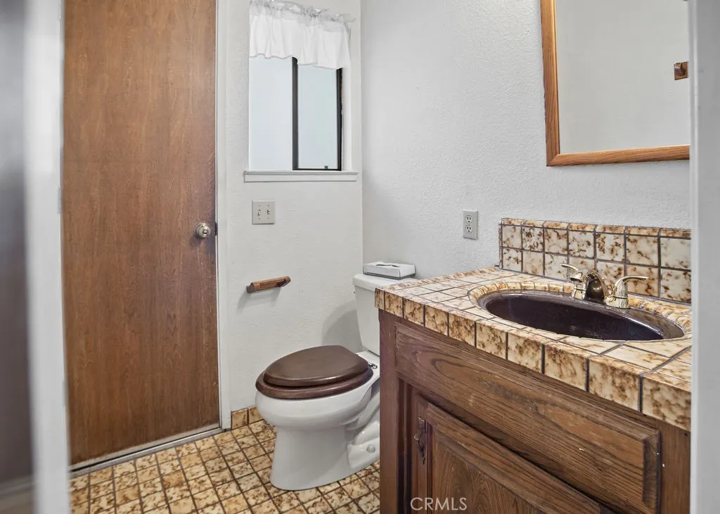 1184 Farmland Avenue, Merced, California 95340 home-pic-16