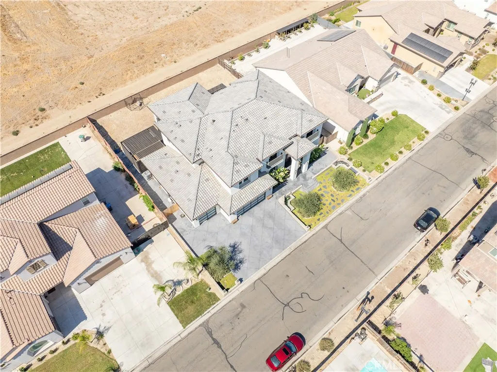 402 S Michelle, Kerman, California 93630 home-pic-67