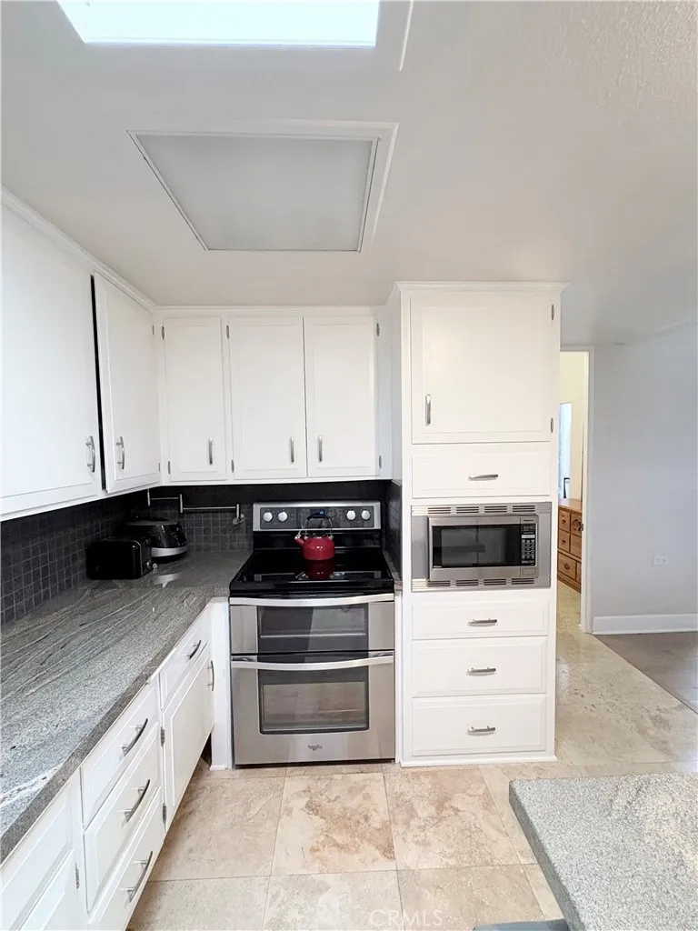 1680 Monterey Rd., Seal Beach, California 90740 home-pic-11