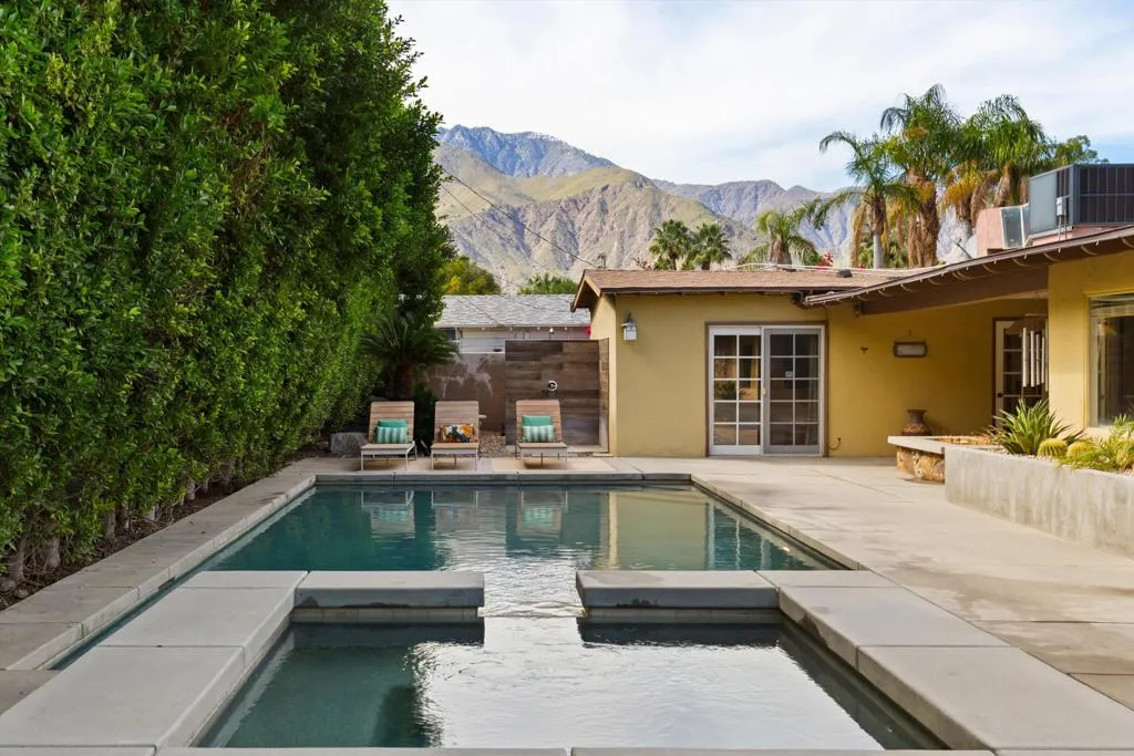 1387 E Verbena Drive, Palm Springs, California 92262 home-pic-37