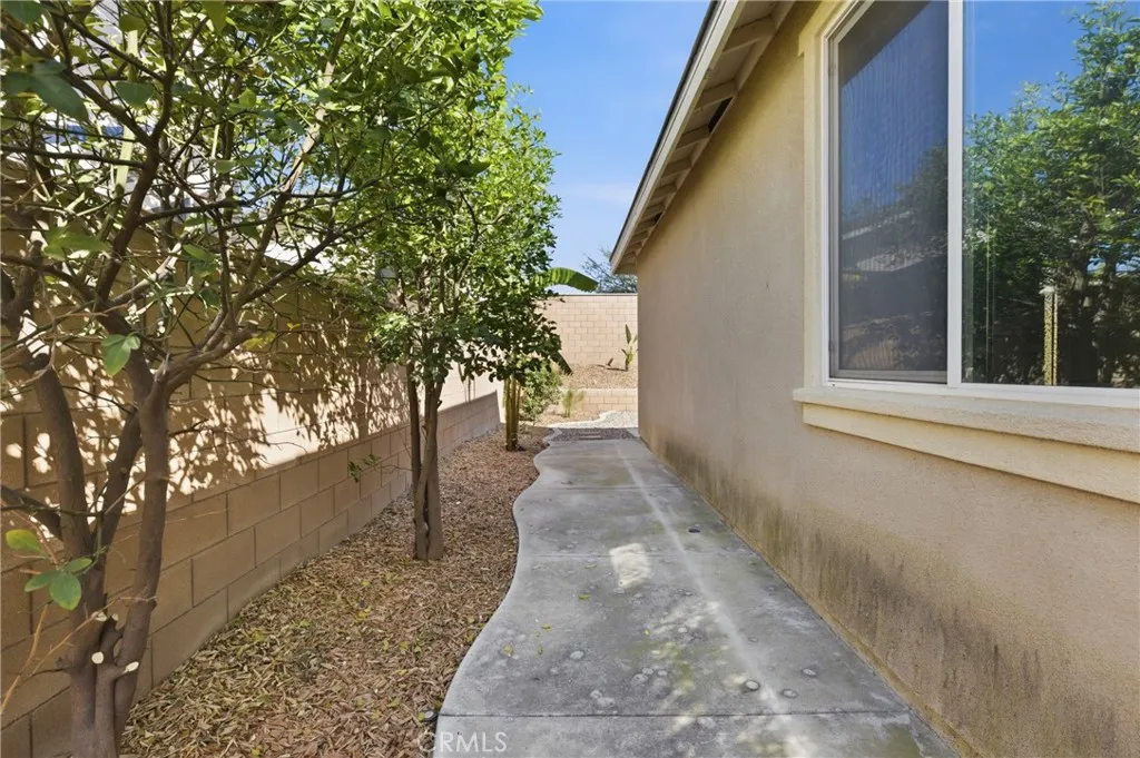 6092 Night Heron Court, Jurupa Valley, California 91752 home-pic-63
