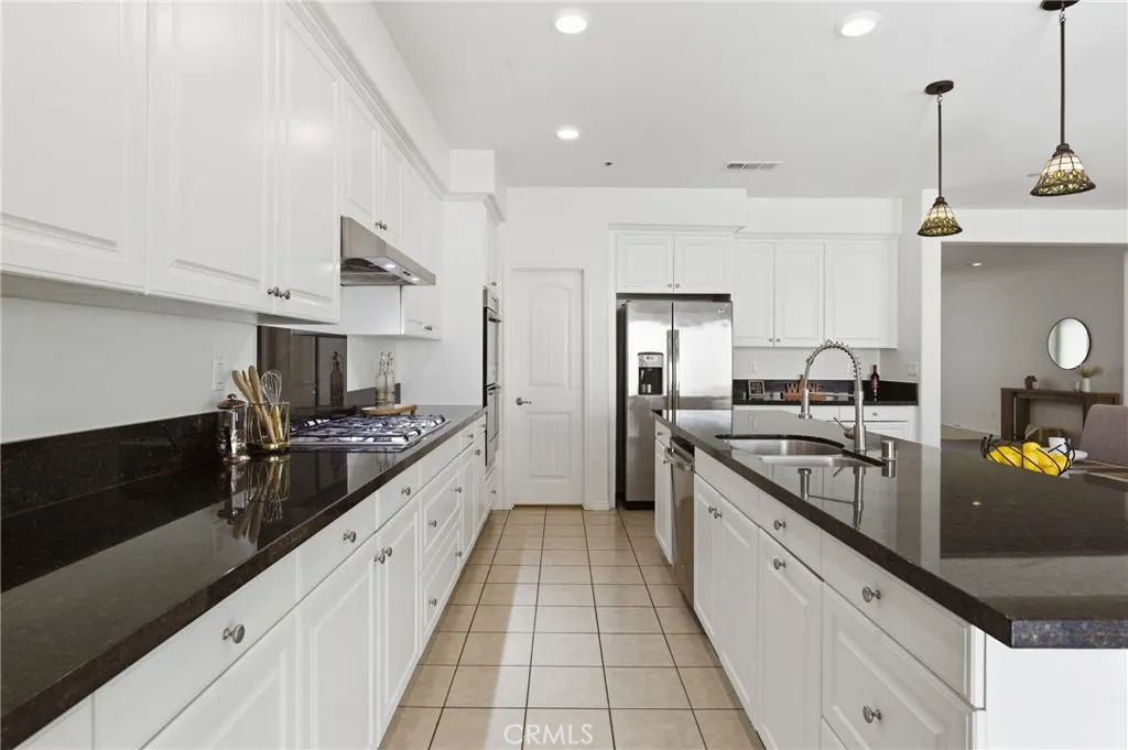 6092 Night Heron Court, Jurupa Valley, California 91752 home-pic-31
