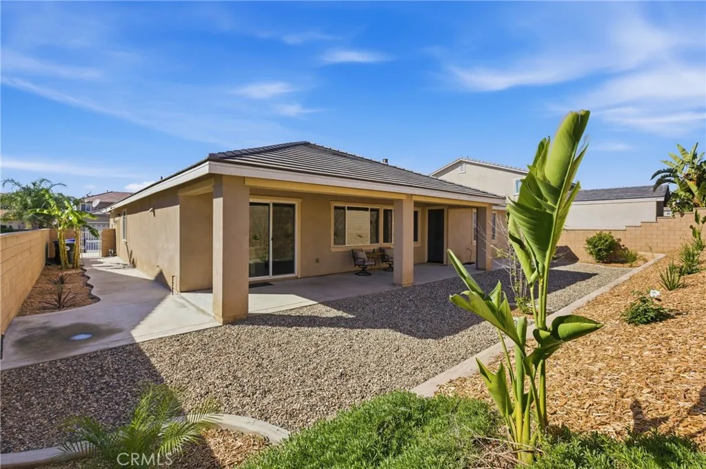 6092 Night Heron Court, Jurupa Valley, California 91752 home-pic-57