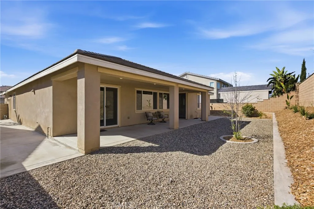 6092 Night Heron Court, Jurupa Valley, California 91752 home-pic-56