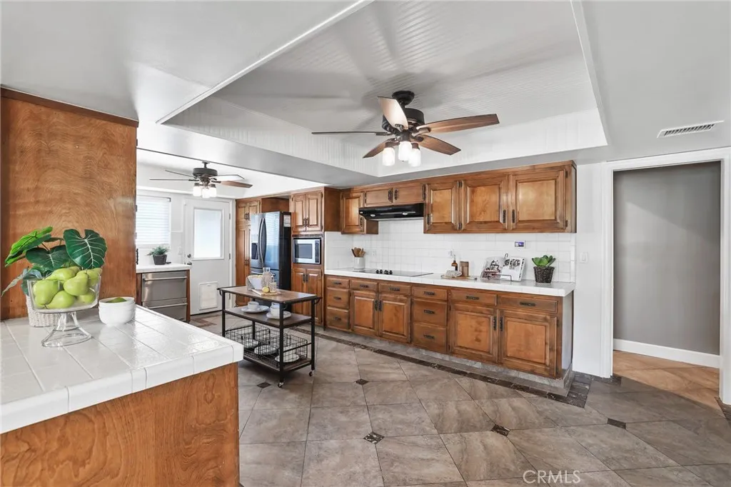 2671 Saint Albans, Rossmoor, California 90720 home-pic-15